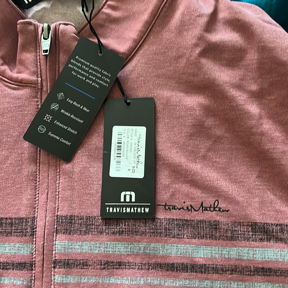 NWT TravisMathew quarter zip - Picture 2 of 2